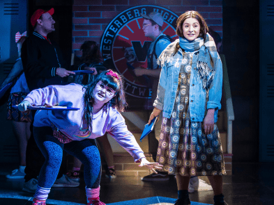 Jenna Innes in UK tour of Heathers